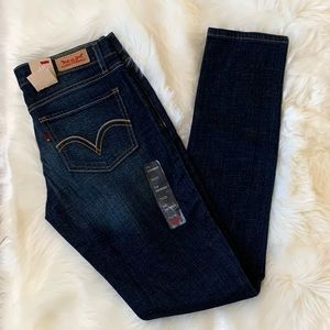 Levi 524 Too Superlow Jeans : Size 7M / 28 Skinny